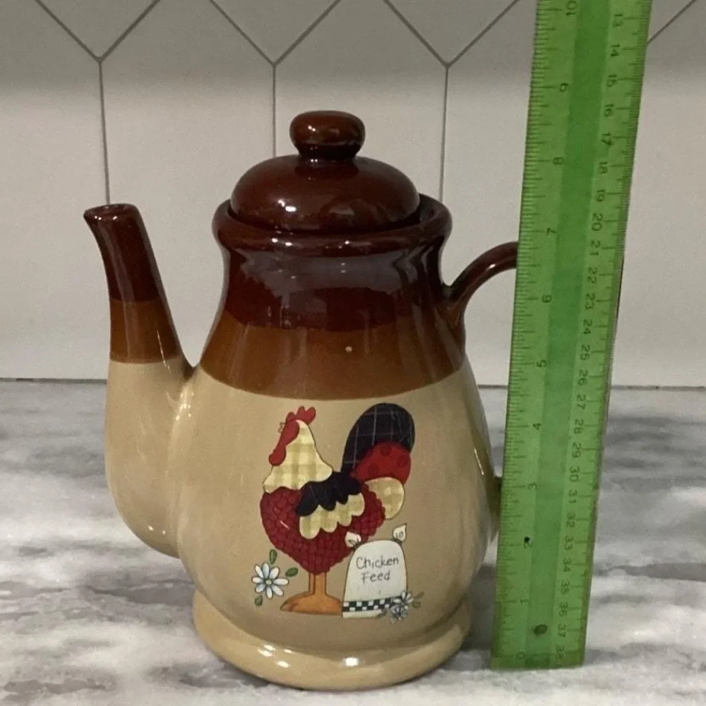 Tricolor Brown Large Teapot, Vintage Rooster 